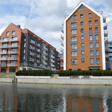 Granary Island Ii 公寓